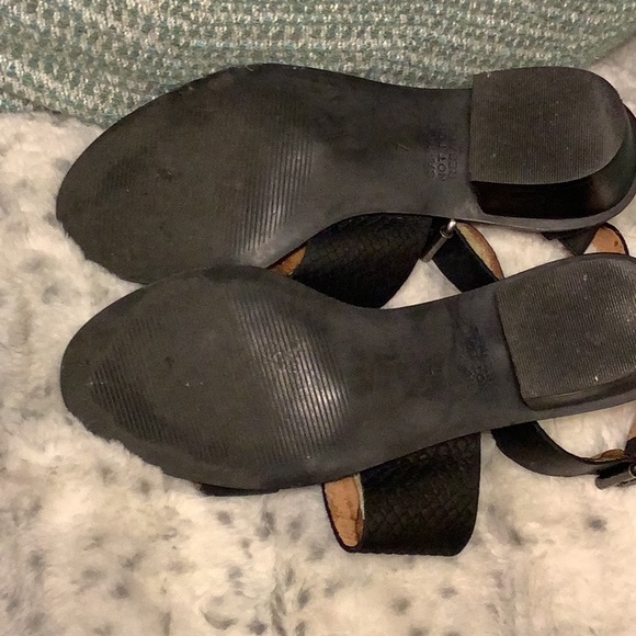 Madewell Block heel sandals size 7 - Picture 3 of 4